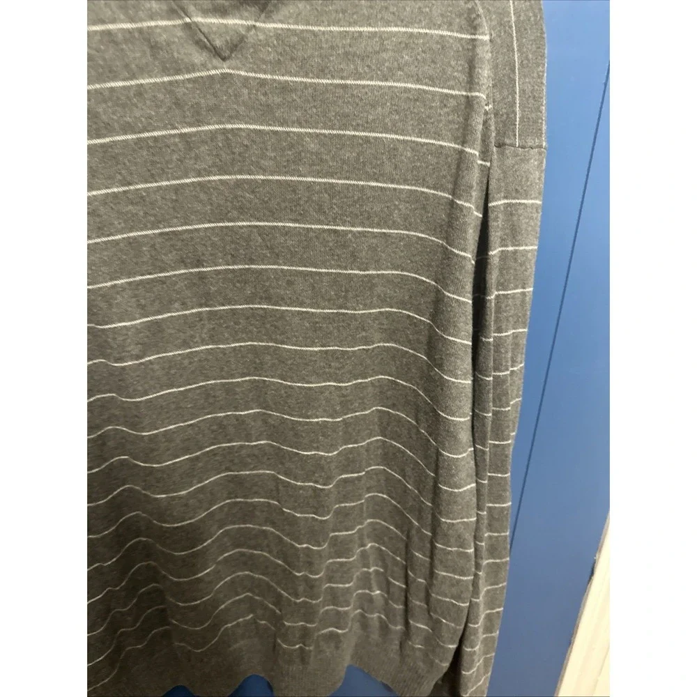 TOMMY HILFIGER MEN'S GRAY Striped‎ SWEATER SIZE XL LONG SLEEVE Pullover MEN